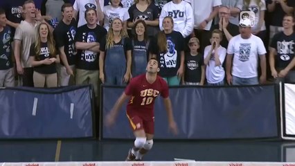 Voleybolda maçın bittiğini sanan akıllılar :)