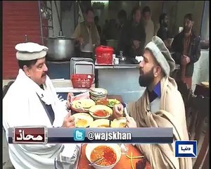 Raheel Sharif 1st COAS whose portraits have been put up on trucks during his tenure, @ShkhRasheed on #PindiKaMahaaz