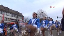 Almanya'da Karnaval Eğlenceleri Başladı