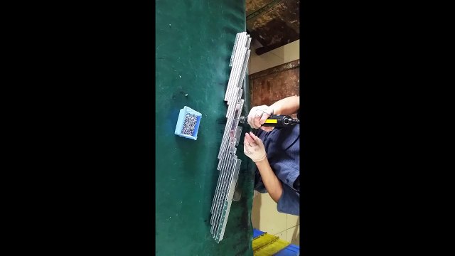 Herrajes para Muebles, Herrajes para Gabinetes - China: Guías Correderas para Mesas Extensibles / Production 1