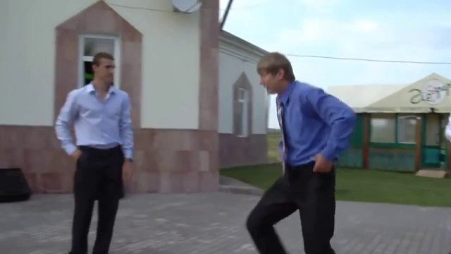 Супер танец от друга на свадьбе всех удивил. Свадебный конкурс танца.
