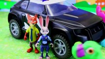 Zootopia Movie Toys Judy Hopps & Nick Catch Dinosaur in Jail with Police Car DisneyCarToys (FULL HD)