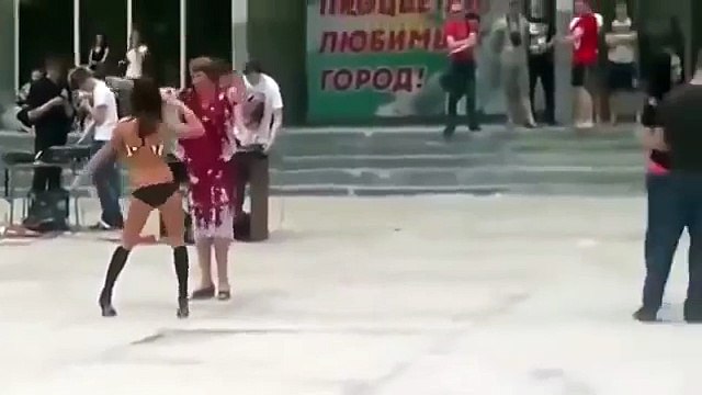 Бабуля против Красотки