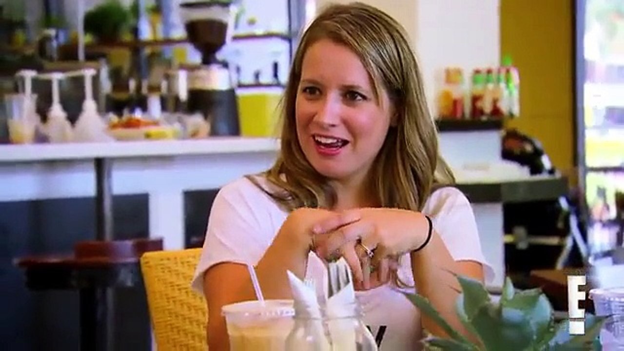 Total Divas Season 5, Episode 1 Clip: Brie and Daniel embark on a non-wrestling venture