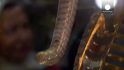 Egitto, otto tecnici a processo per negligenze nel restauro della maschera di Tutankhamon