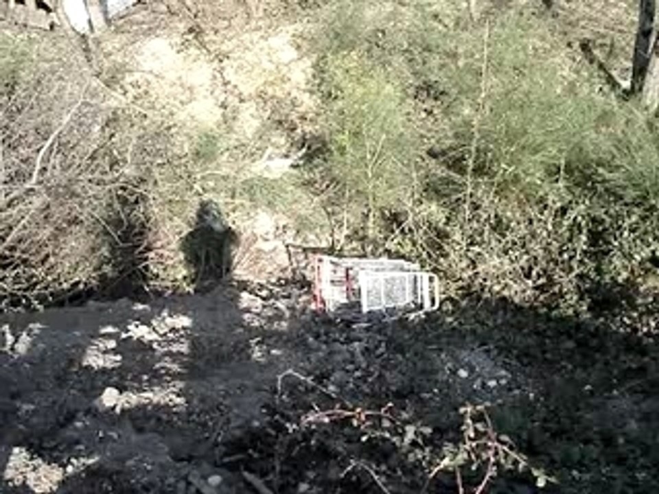 MOV00128