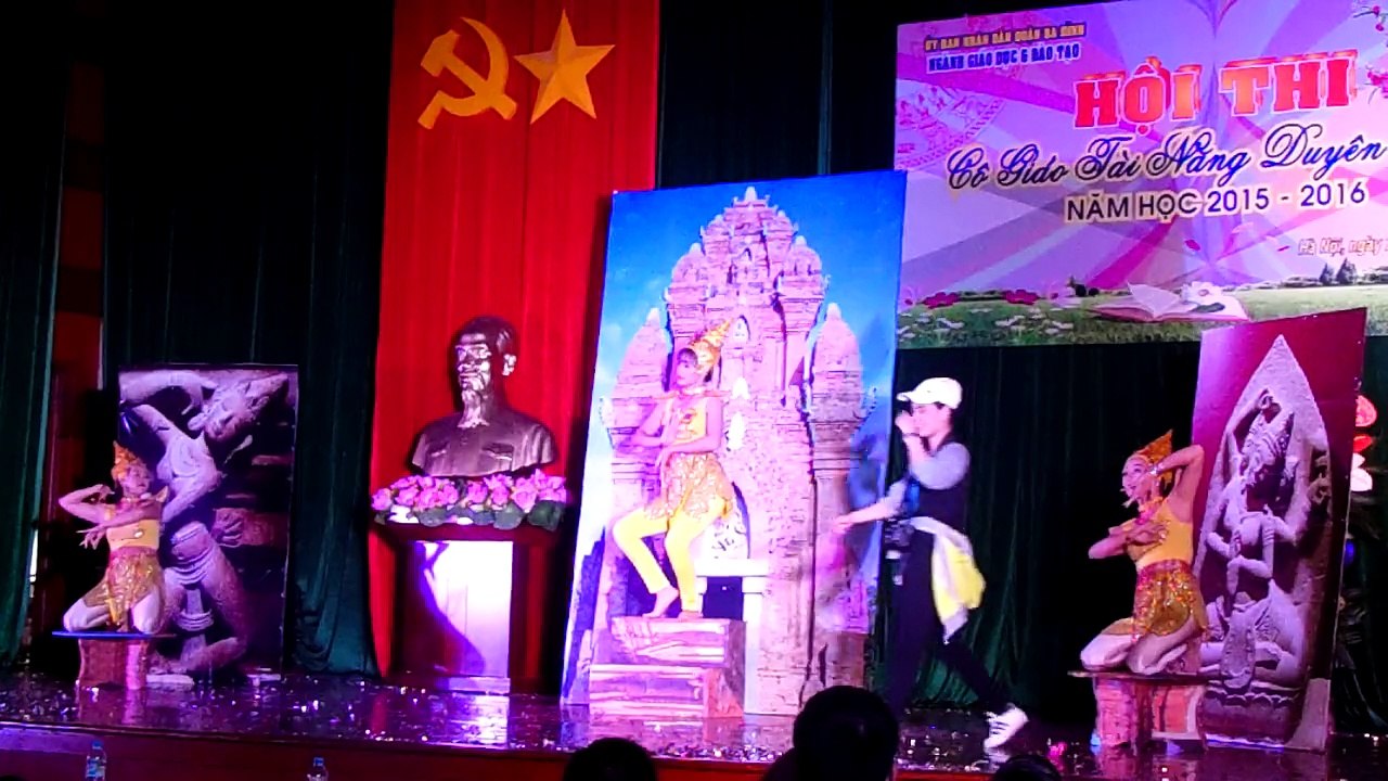 dance in Viet Nam
