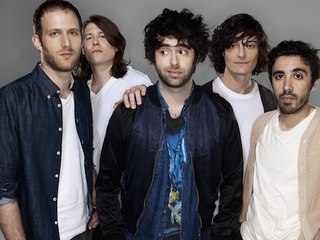 Stuck in The Sound : "On aimerait collaborer avec Vald"