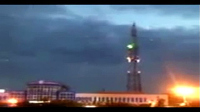 Compilation Ovnis UFOs part/1