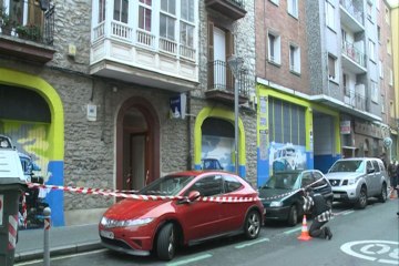 Agrede a su pareja y arroja a su hija por la ventana