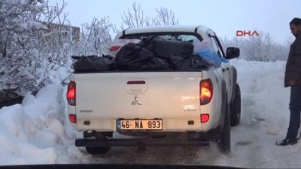 Kahramanmaraş'ta Araçlar Karda Mahsur Kaldı