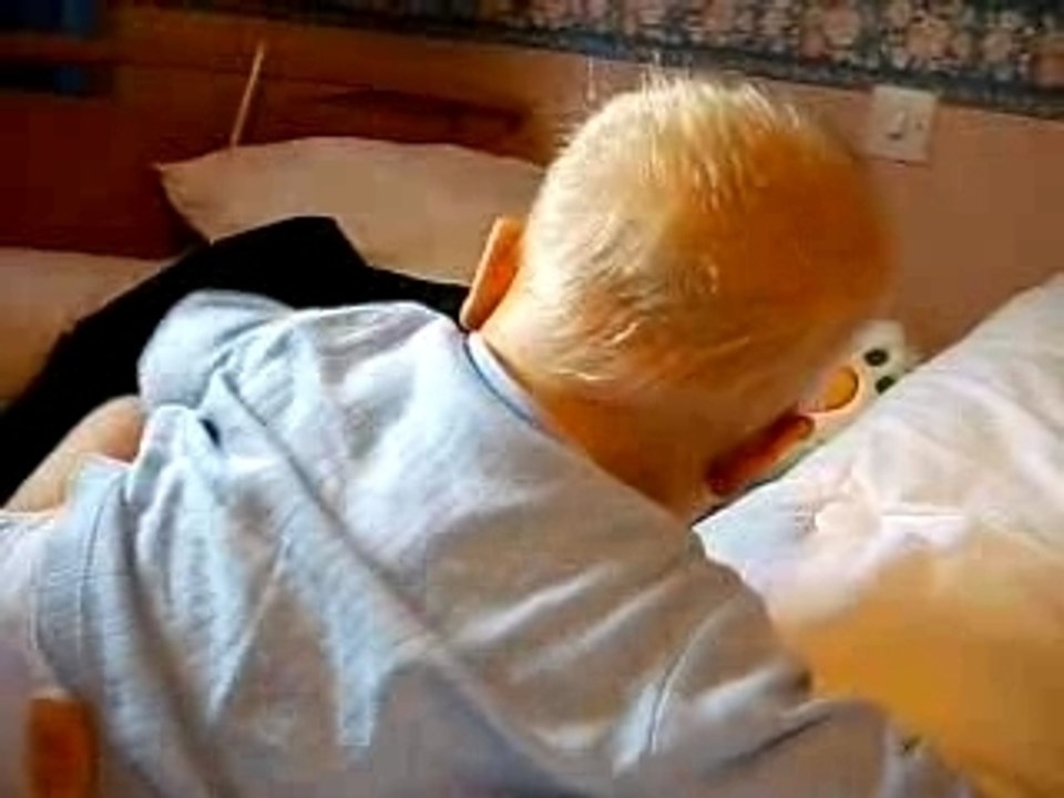 Léo sur le Lit de Tatate