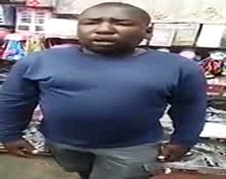 a funny man diffrent voices of animals-