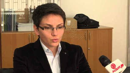 Nis me vonesa të shumta testimi ekstern i maturantëve