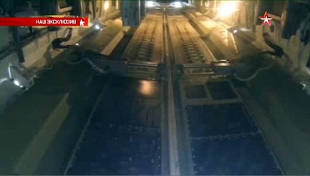 Ту-22М3 сбрасывает бомбы на головы террористов: кадры с воздуха