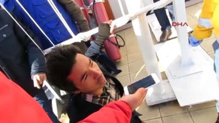 Çanakkale Ayvacık'ta Kaçaklar Donmak Üzereyken Kurtarıldı Ek