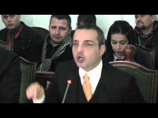 PD- Tahirit:  Kamera kishte edhe tek  vrasja e Santos, por ende pa autor