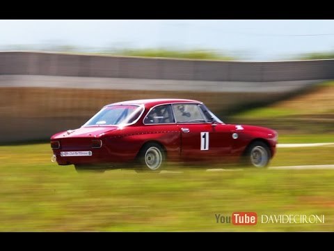 Alfa Romeo Giulia GTAm on track - Davide Cironi drive experience