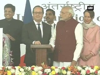 PM Modi, Hollande inaugurate interim secretariat of International Solar Alliance