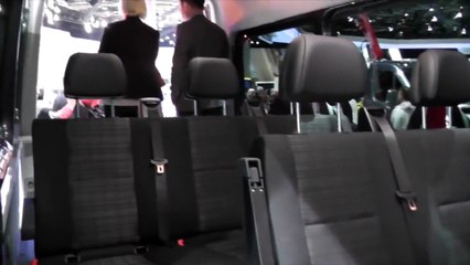 Iveco Daily Bus 2015 vs Mercedes Benz Sprinter Bus 2015