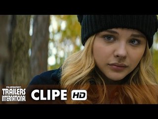 A 5ª Onda Clipe "Cassie Espiando" - Chloë Grace Moretz [HD]