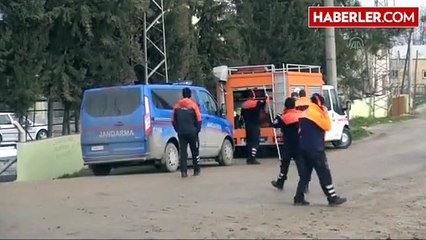 Kurtarma Ekipleri Derede Ceset Aradı
