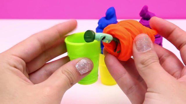Play-Doh Ice Cream Cone Surprise Eggs Spongebob Dora Hello Kitty Peppa Pig