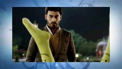 Fawad Khan finds new fans in Riddhima & Neetu Kapoor, shares selfie
