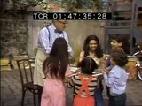 Classic Sesame Street - Mr. Hooper Learns Spanish