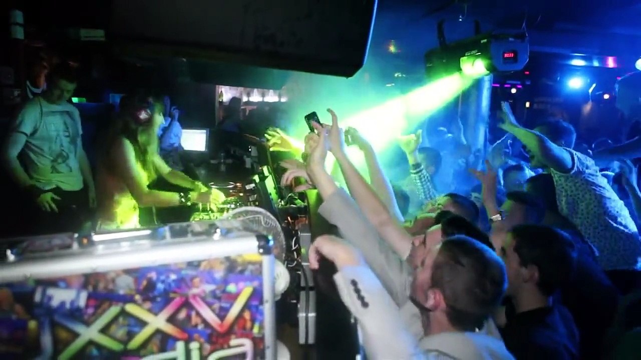 Juicy M - LIVE from Tunnel, Glasgow