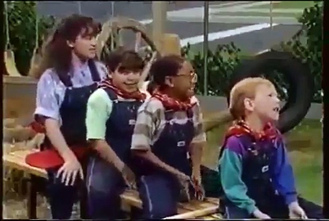 「barney and friends」  Barney Down on Barney farm 1998 Version Part 2