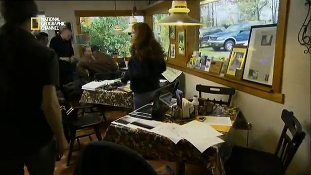 PARANORMAL - Lumières mystérieuses - 2 sur 3