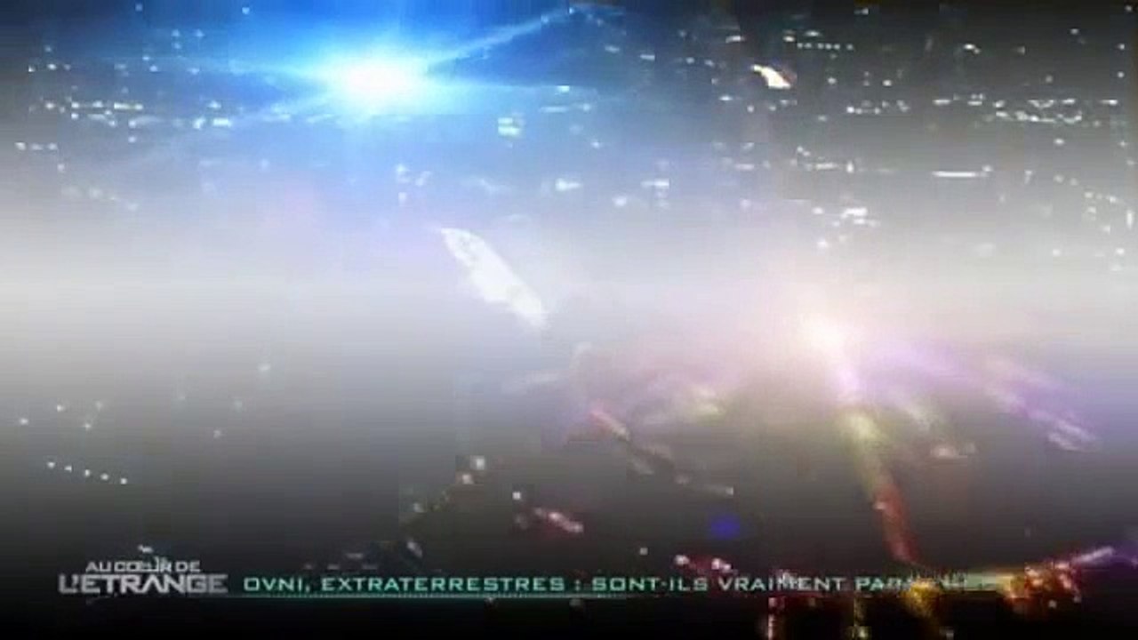 Les Manifestations Sophistiquées Des OVNI Perturbent Les Rues Américaines [Incroyables Reportage]