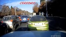 Video choc accident de fou entre deux voitures à voir et partager!!!