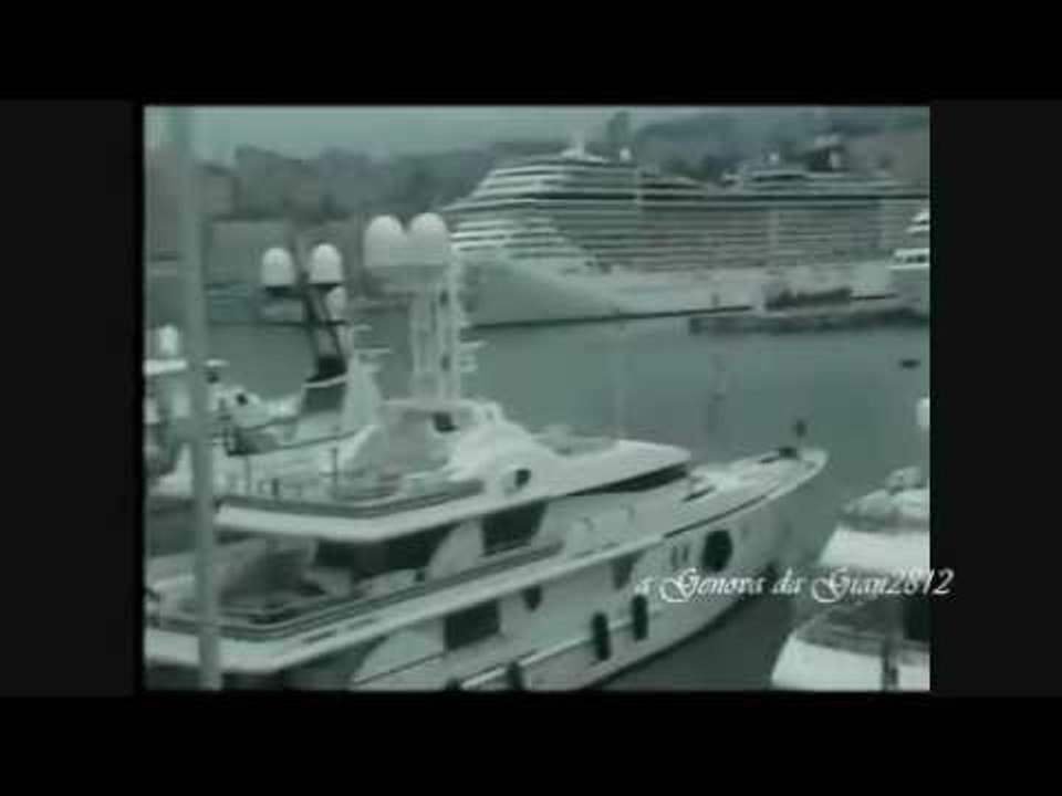 Genova: Porto Antico e Navi in Video