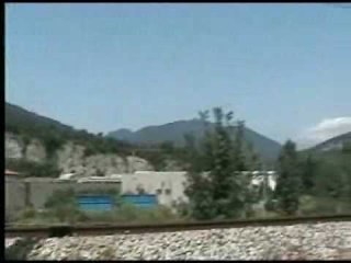 treni e binari d'agosto su LeNord