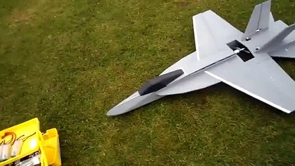 F-18V2 EXTREME FLIGHT FLIGHT RCPOWERS BOXERMAD84