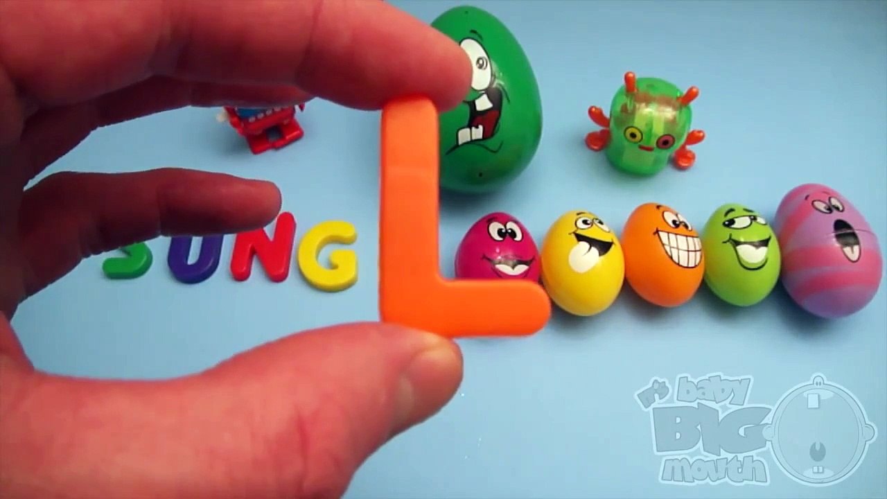 Kinder Surprise Egg Learn-A-Word! Getting Dressed! Lesson 26
