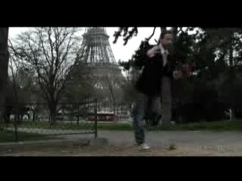 Les Fatals Picards - L'amour A La Française [Nouveau Clip]