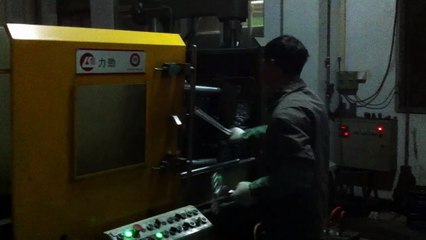 Herrajes para Muebles, Herrajes para Gabinetes - China: Tiradores y Pomos en Zámak / Production 2