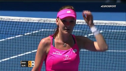 Radwanska güle oynaya