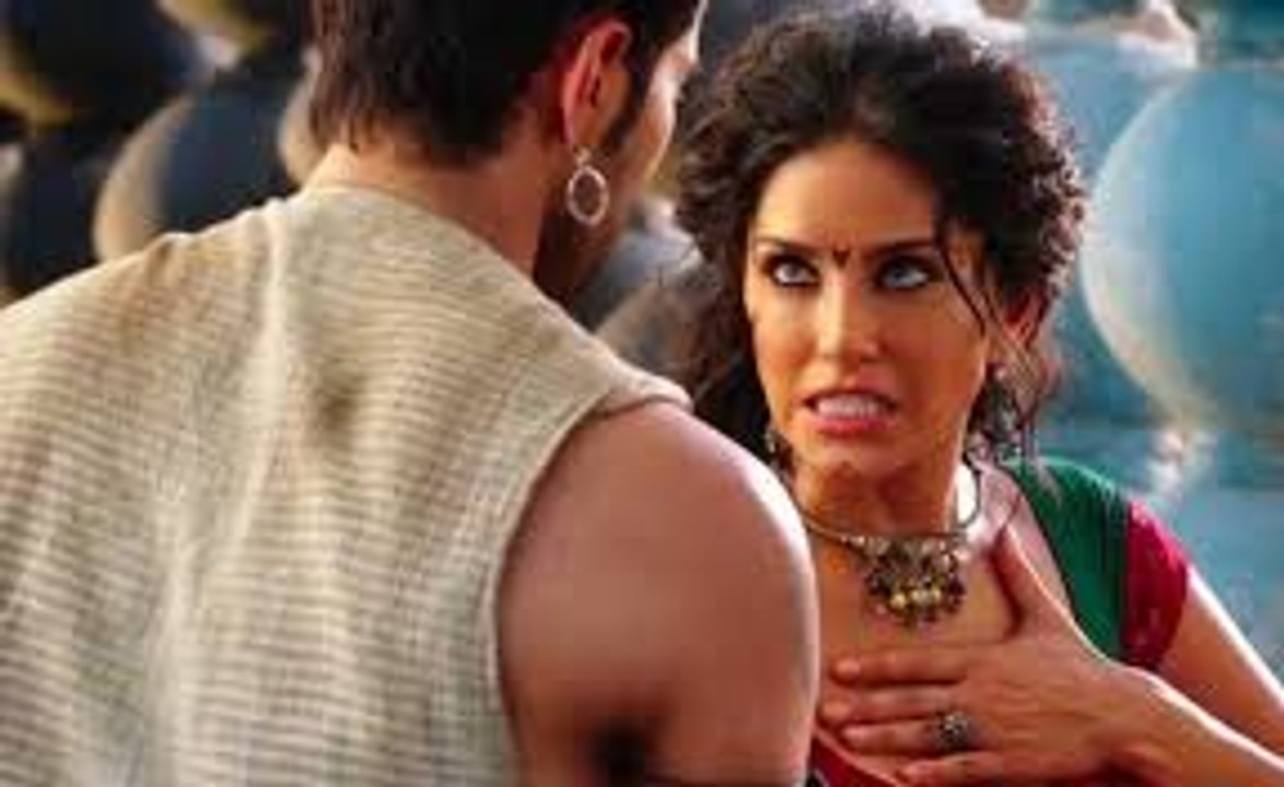 Tere Bin Nahi Laage (Female) - Ek Paheli Leela 2015