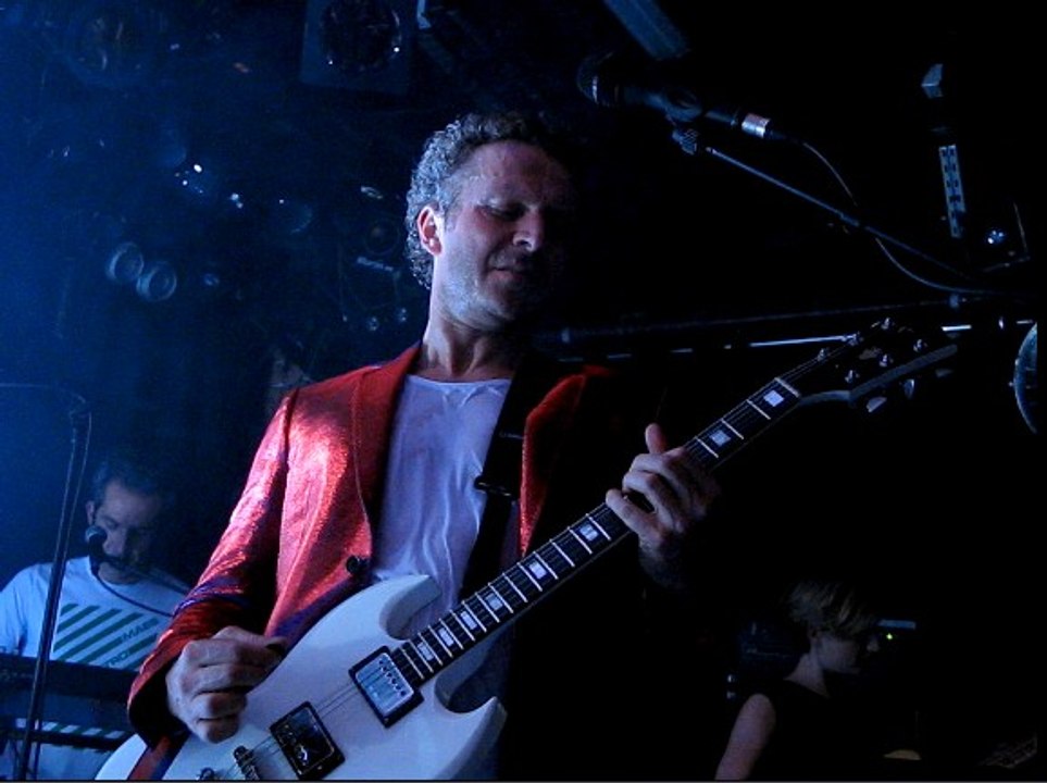 Sinclair - en vain / mon idole / family affair (sly & the family stone cover) / dans l'espace / apprendre ou a laisser