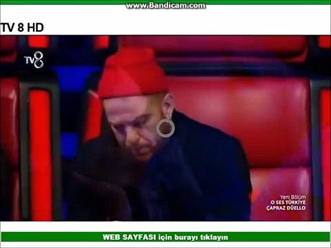 Ebru gündeş Özgecan Aslan Anısına Ayrılacağım Adlı Şarkıyı Söyledi