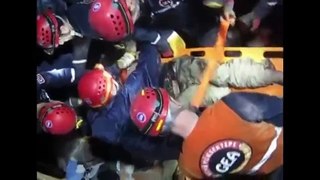 NEPAL EARTHQUAKE RESCUE OPERATION CAUGHT ON TAPE | MIRACLE | AMAZING | INCREDIBLE FOOTAGE Biggest Earthquakes