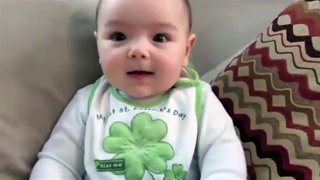 Baby cries when listening sings so cute Synthetic Best Funny Baby Videos 2015