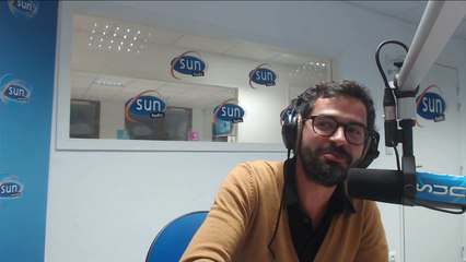 "Ca ne m'arrange pas trop... Comme M. Le Drian" 27/10/15