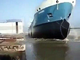 How ships are launched