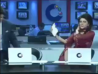 Camera band hony k News studio waly kia kerty hain khud es video main daikh lain