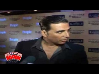 Download Video: Bollywood Celebs At Teachers Achievment Awards Red Carpet